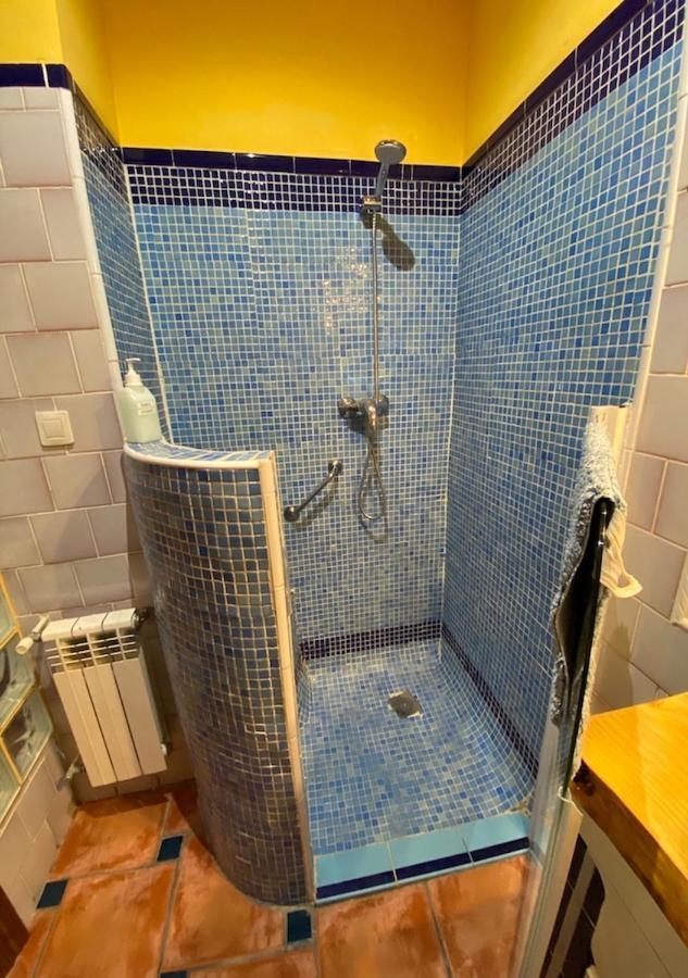 Apartment Center *